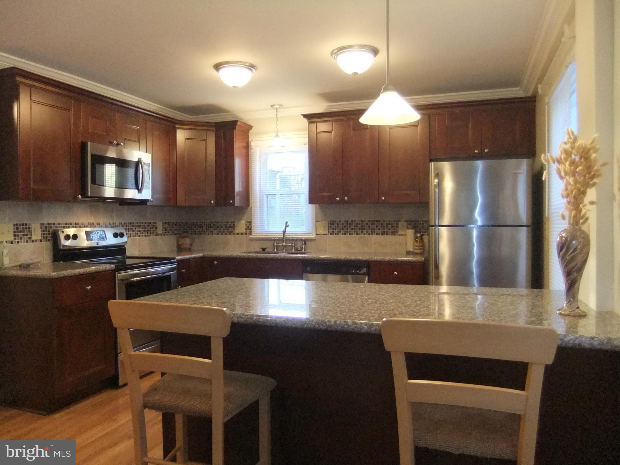 433 Ridge Avenue Hagerstown, MD 21740 - Photo 10 of 30 Kitchen