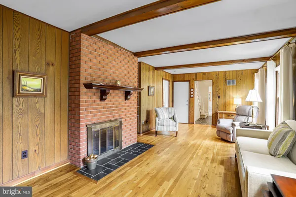 $799,000 | 15101 Carrolton Road, Rockville, MD 20853