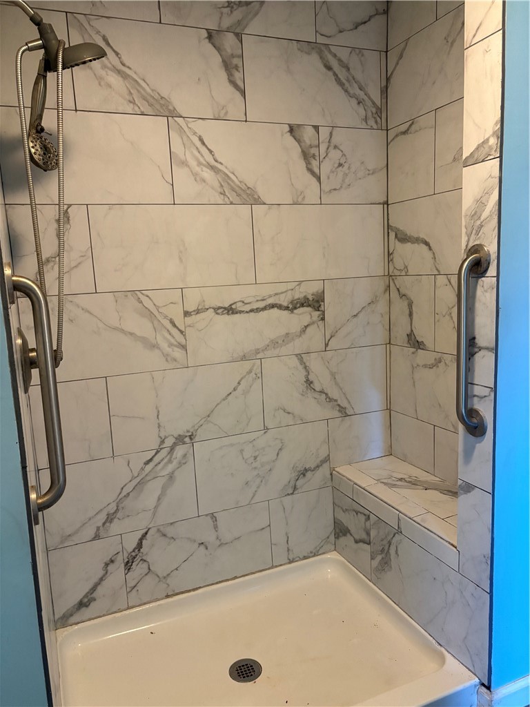 3645 Gorton Road Corning, NY 14830 - Photo 21 of 35 Bench in shower