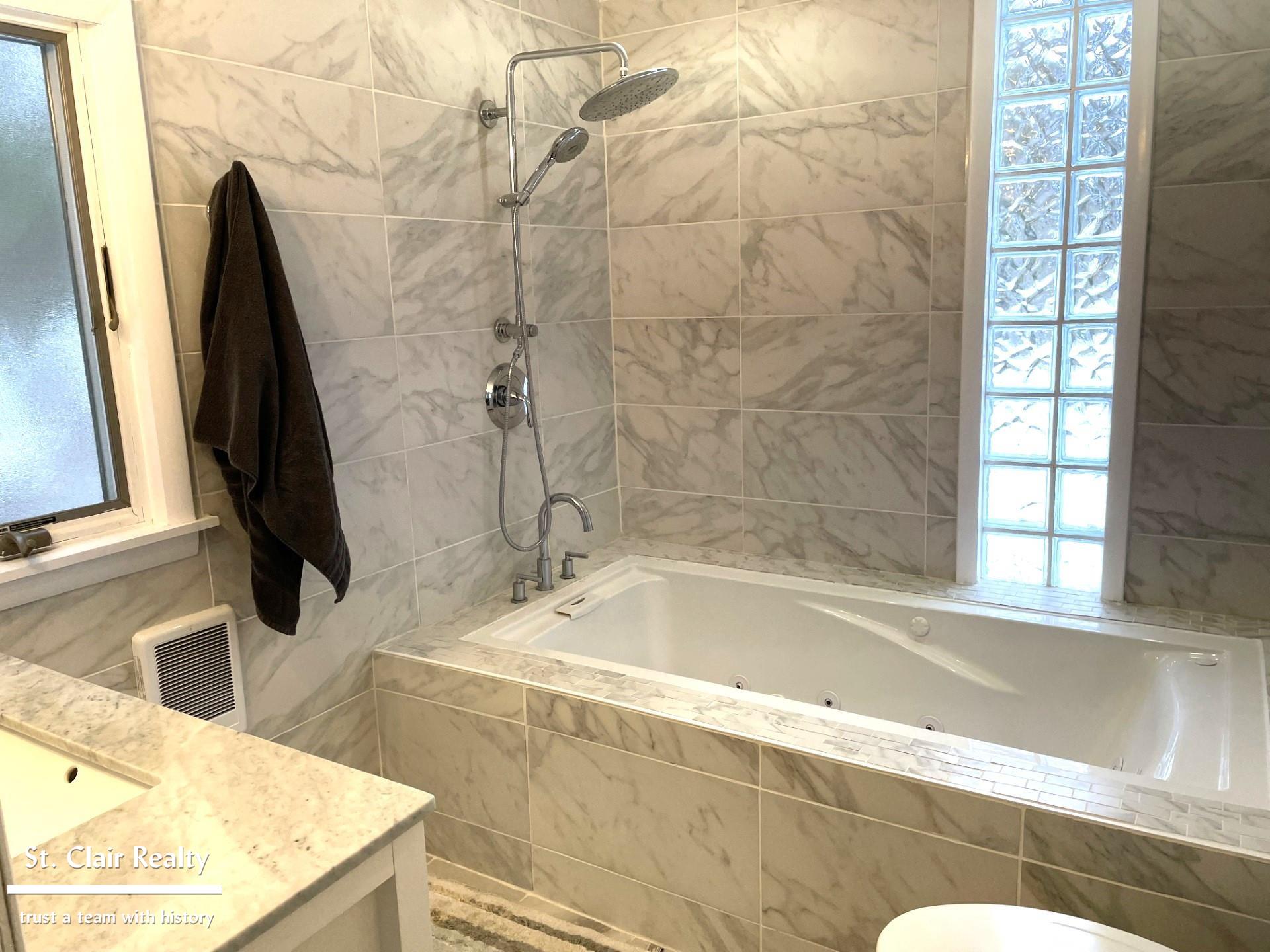 1519 South Lakeshore Road Carsonville, MI 48419 - Photo 14 of 15 50174484-2D2211C0-D283-41A3-BF42-CC514E9FCE91.JPG