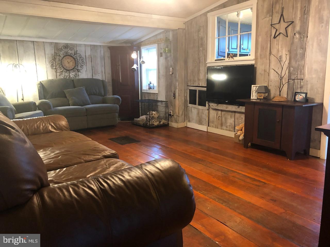 4069 Bullitt Road Greencastle, PA 17225 - Photo 3 of 17 Gallery Image 3