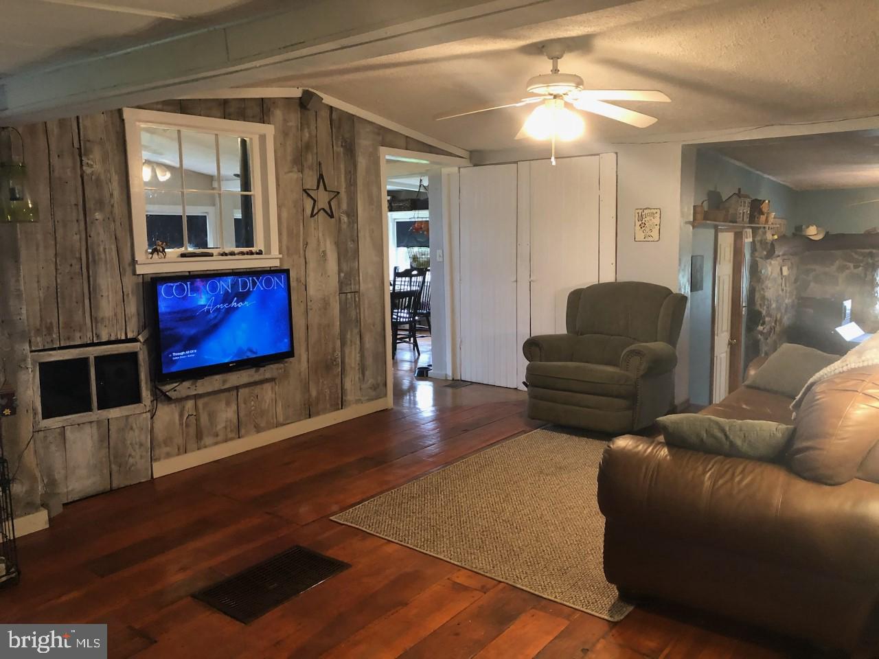 4069 Bullitt Road Greencastle, PA 17225 - Photo 4 of 17 Gallery Image 4