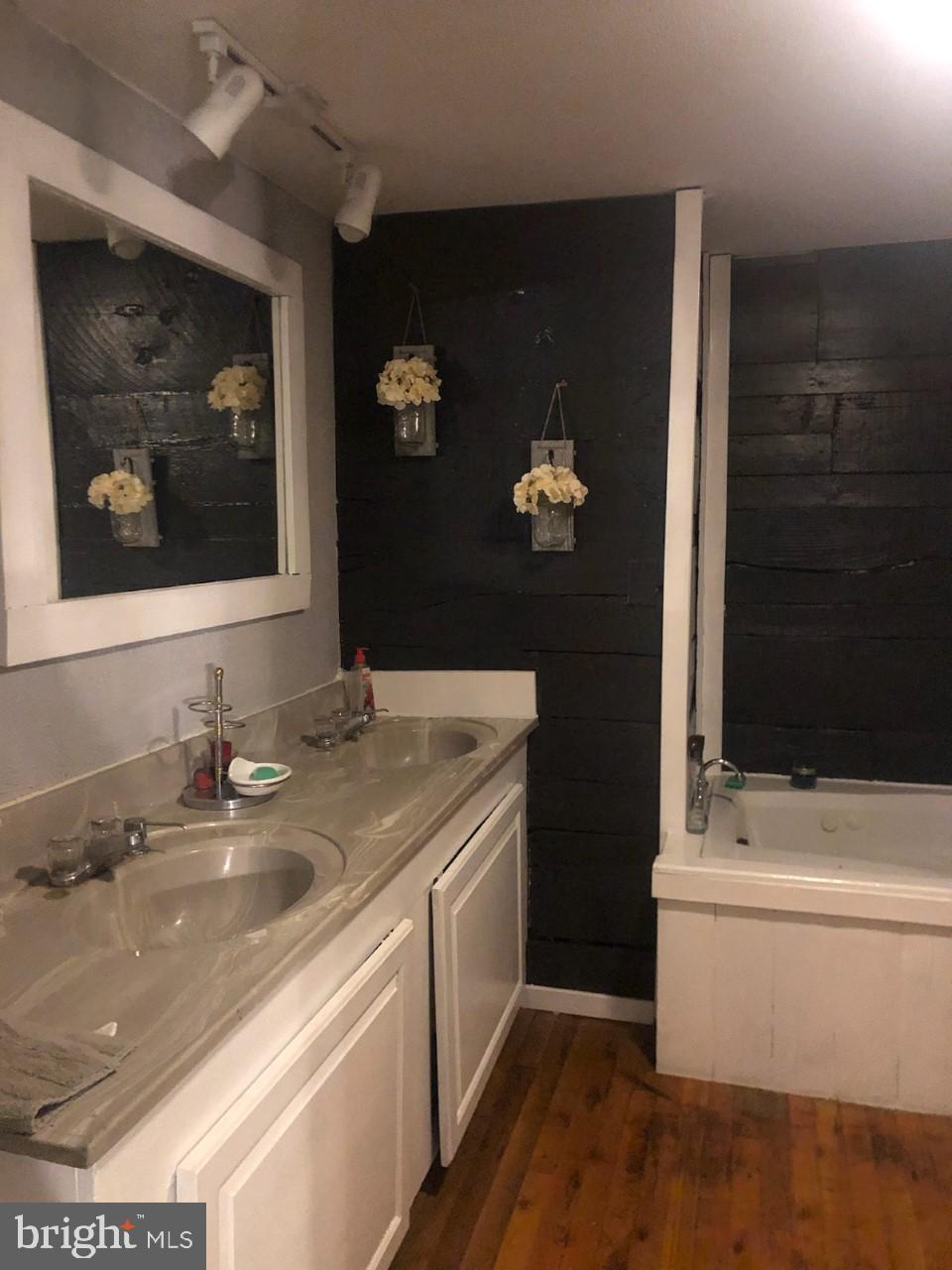 4069 Bullitt Road Greencastle, PA 17225 - Photo 10 of 17 Gallery Image 10