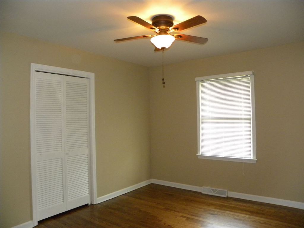 1100 Whitehall Road Anderson, SC 29625 - Photo 9 of 15 Gallery Image 9