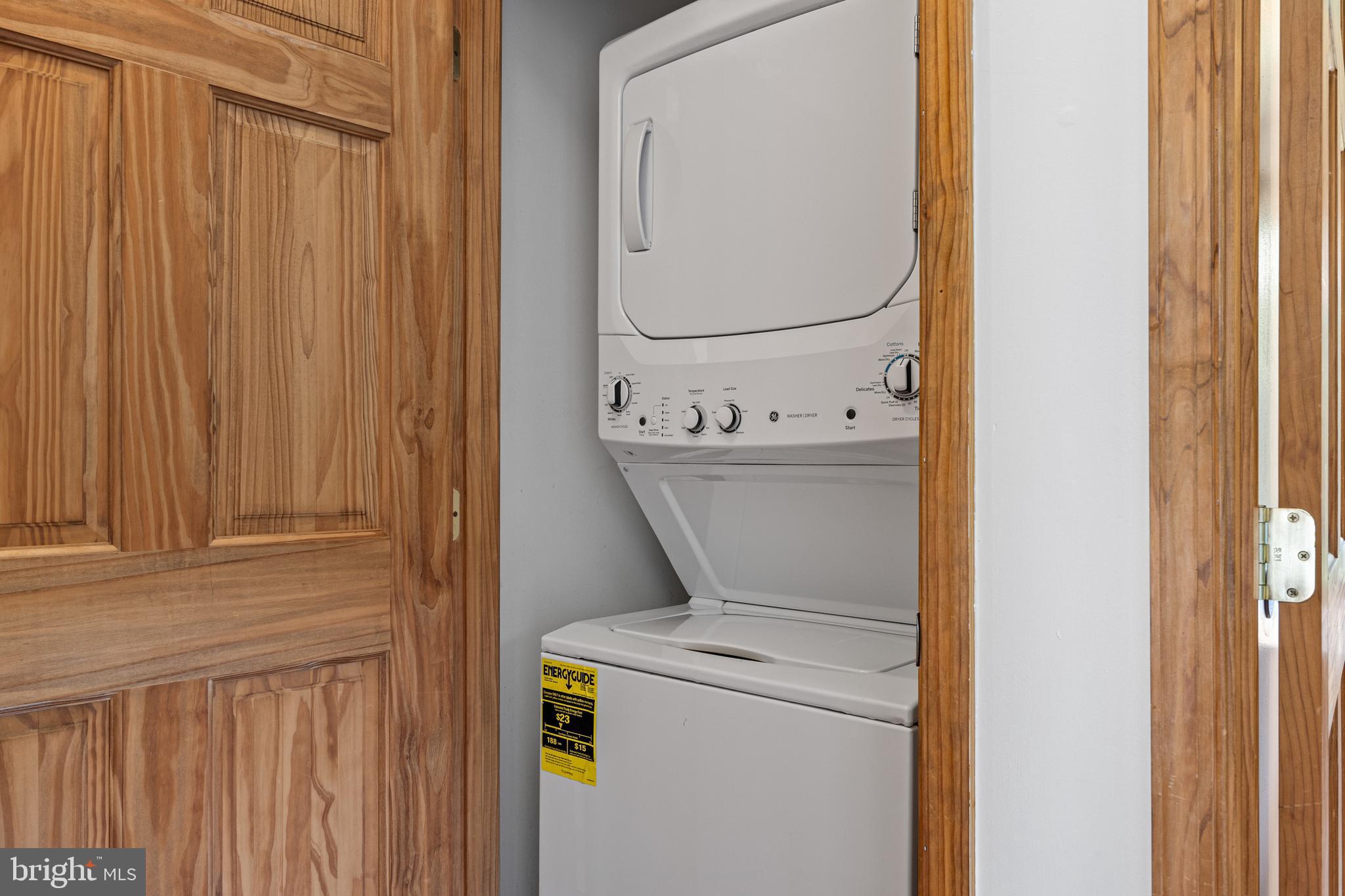 1215 Fort Stover Road Luray, VA 22835 - Photo 39 of 143 a utility room with dryer and washer
