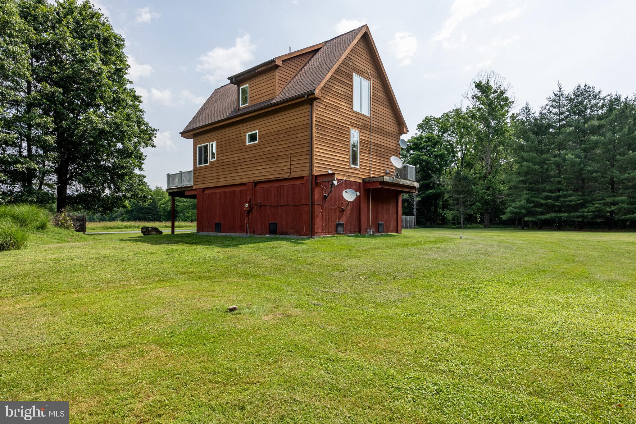 1215 Fort Stover Road Luray, VA 22835 - Photo 63 of 143 a front view of house with yard and green space