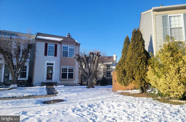 $3,000 | 121 Paddington Way Northeast, Leesburg, VA 20176