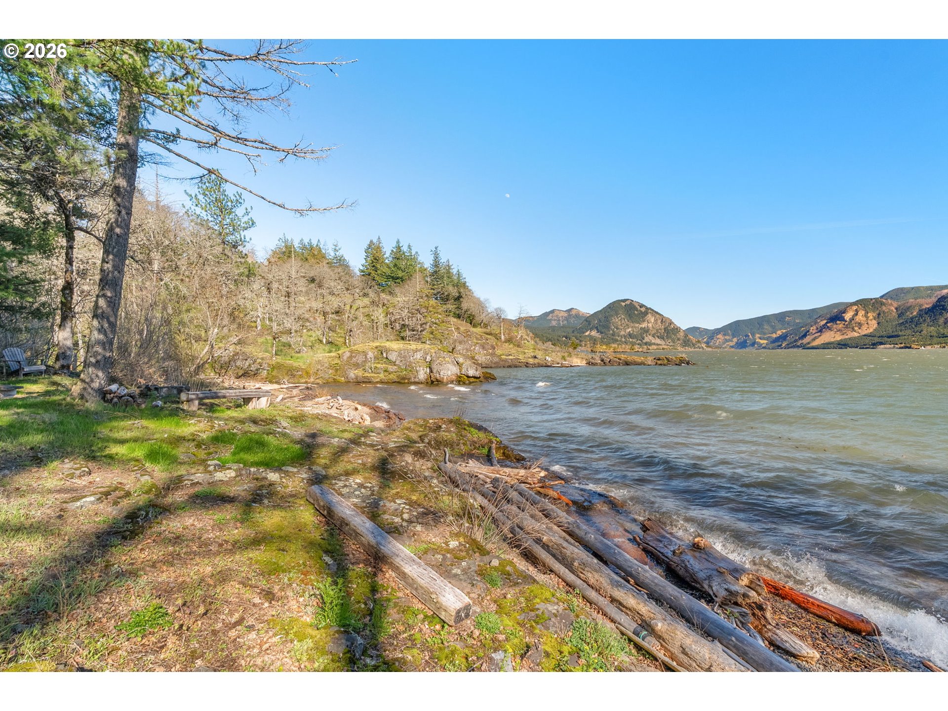 47742 Highway 14 Stevenson, WA 98648 - Photo 44 of 48 a view of lake and mountain