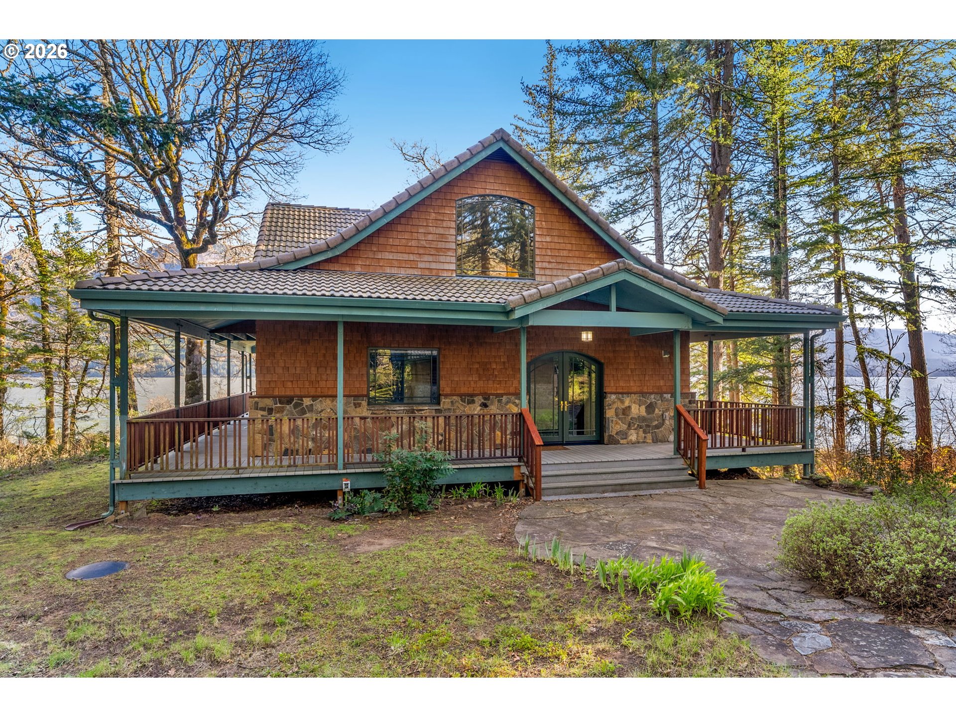 47742 Highway 14 Stevenson, WA 98648 - Photo 10 of 48 a front view of a house with garden