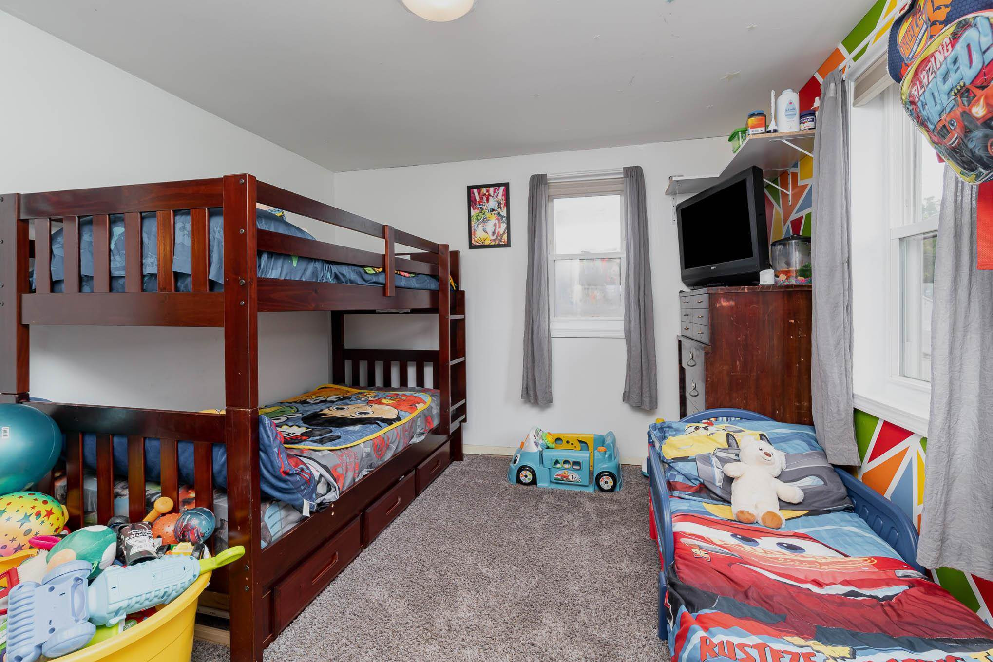 854 Edgehill Road Florence, KY 41042 - Photo 18 of 23 Gallery Image 18