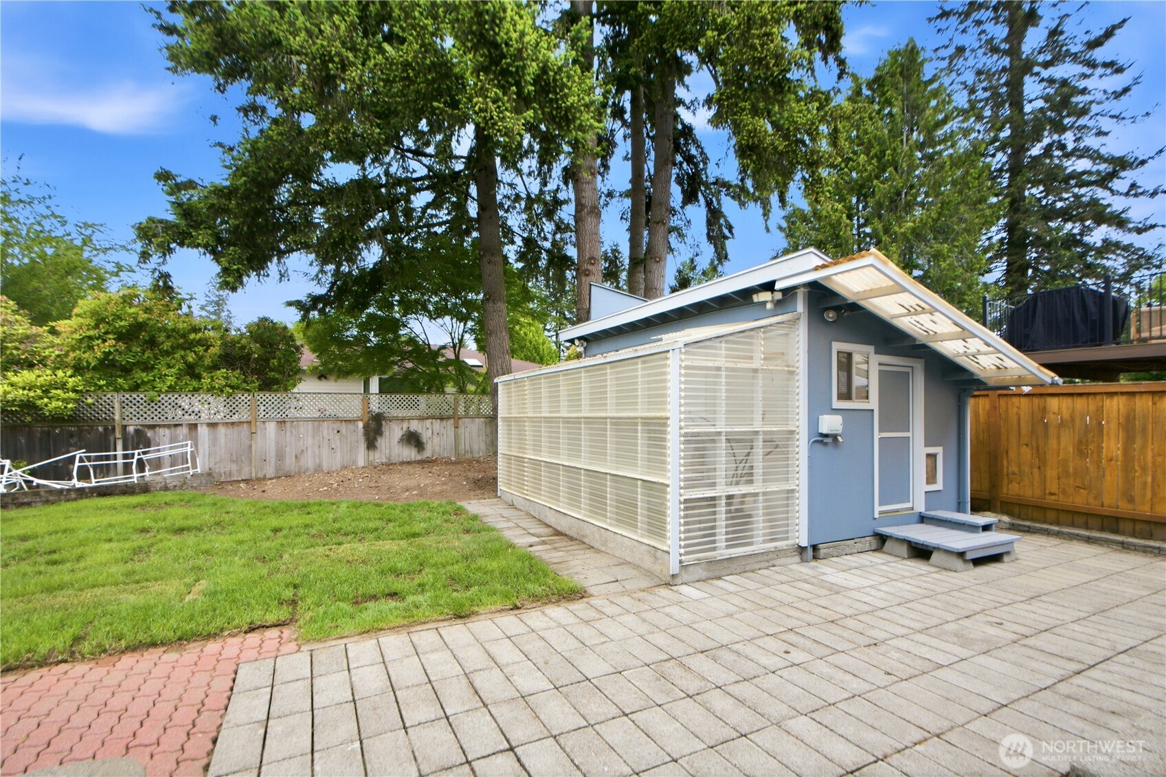 1727 Anacortes Avenue Northeast Renton, WA 98059 - Photo 27 of 31