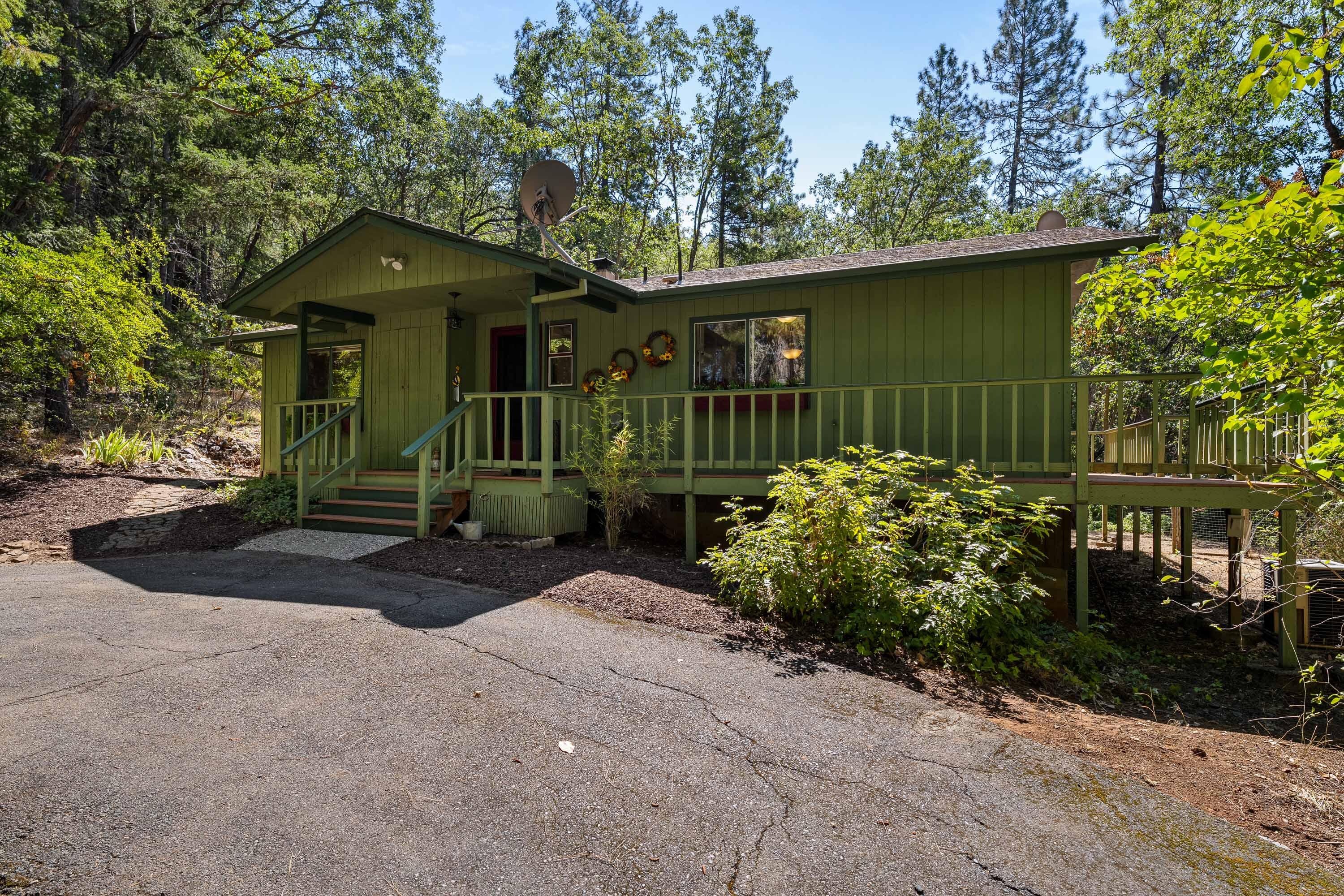 390 Trollview Road Grants Pass, OR 97527 - Photo 29 of 44 EXT (8 of 18)