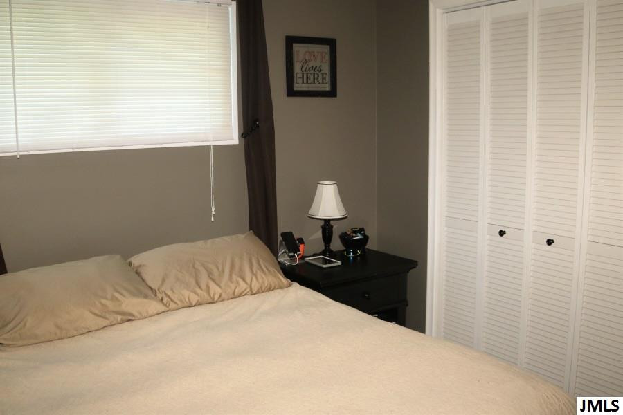 1529 Devonshire Road Jackson, MI 49203 - Photo 11 of 28 Photo 11