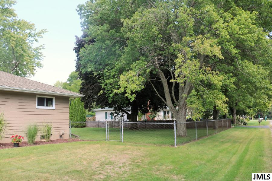 1529 Devonshire Road Jackson, MI 49203 - Photo 24 of 28 Photo 24
