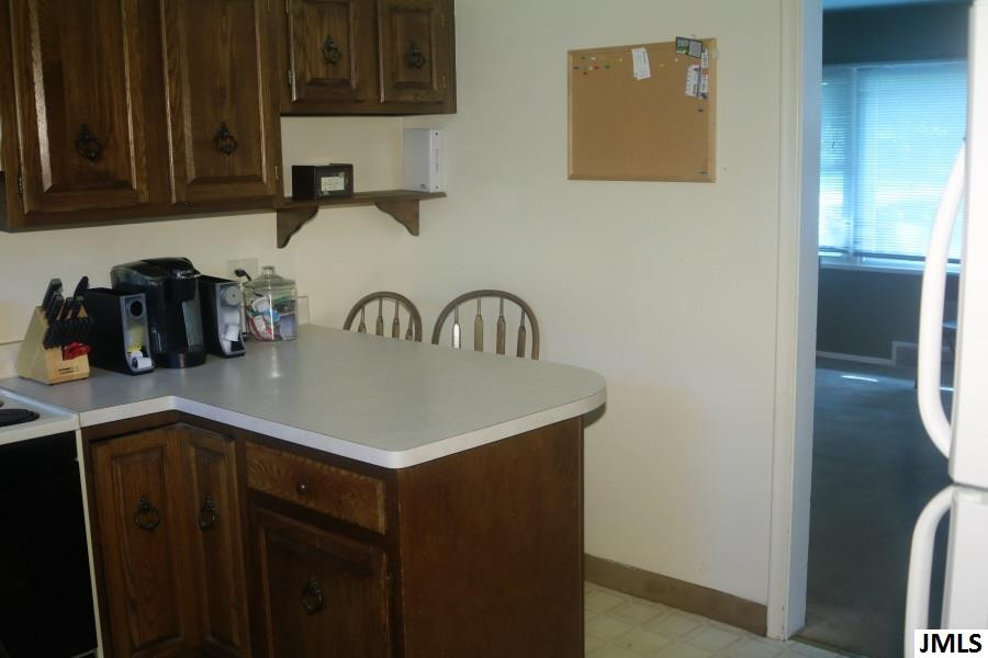 1529 Devonshire Road Jackson, MI 49203 - Photo 9 of 28 Photo 9