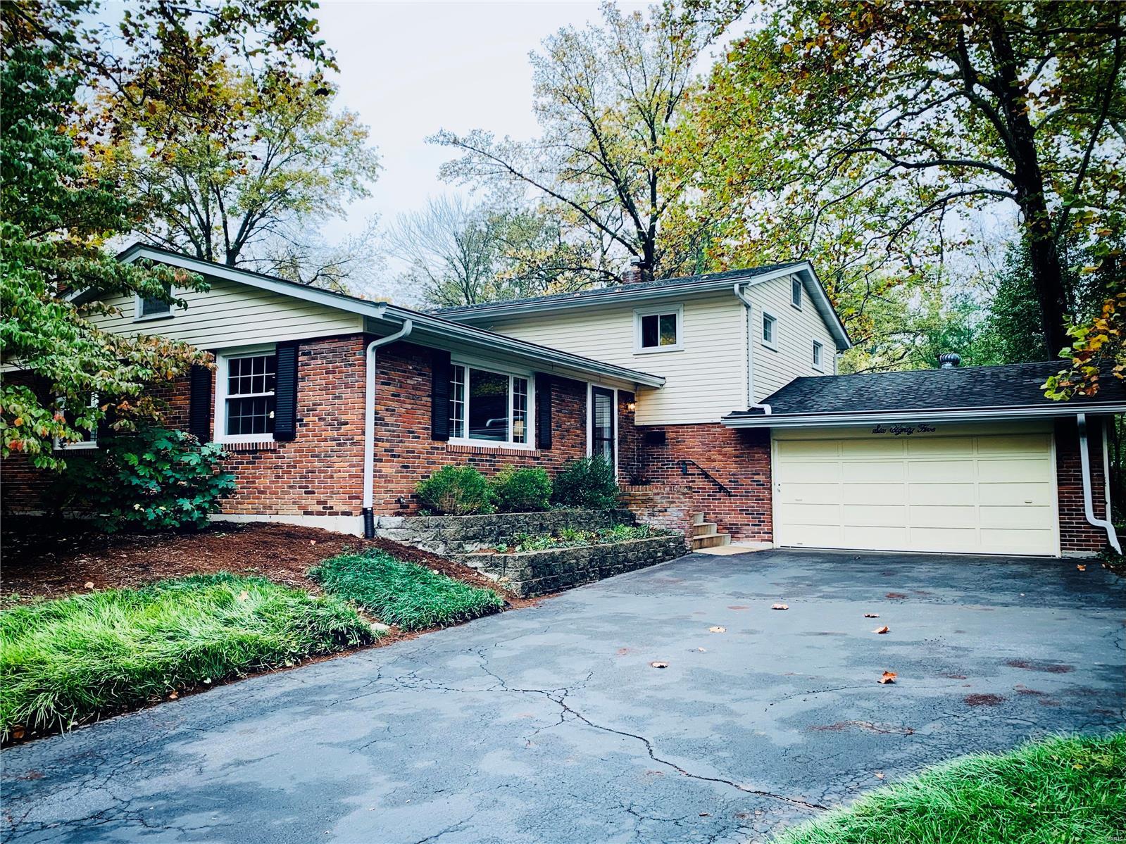 685 Edgar Road Webster Groves, MO 63119 - Photo 1 of 54 Gallery Image 1