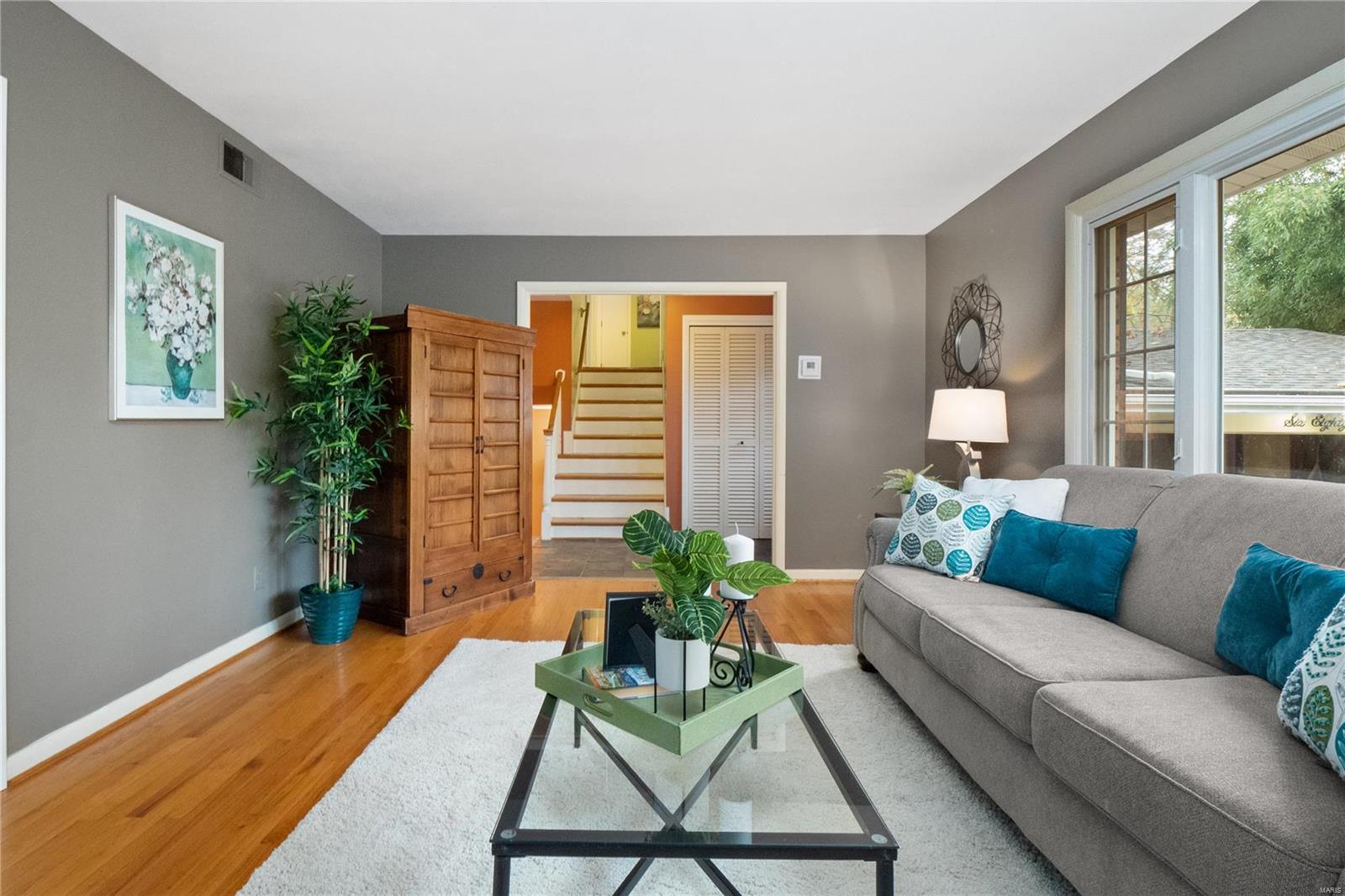 685 Edgar Road Webster Groves, MO 63119 - Photo 4 of 54 Gallery Image 4