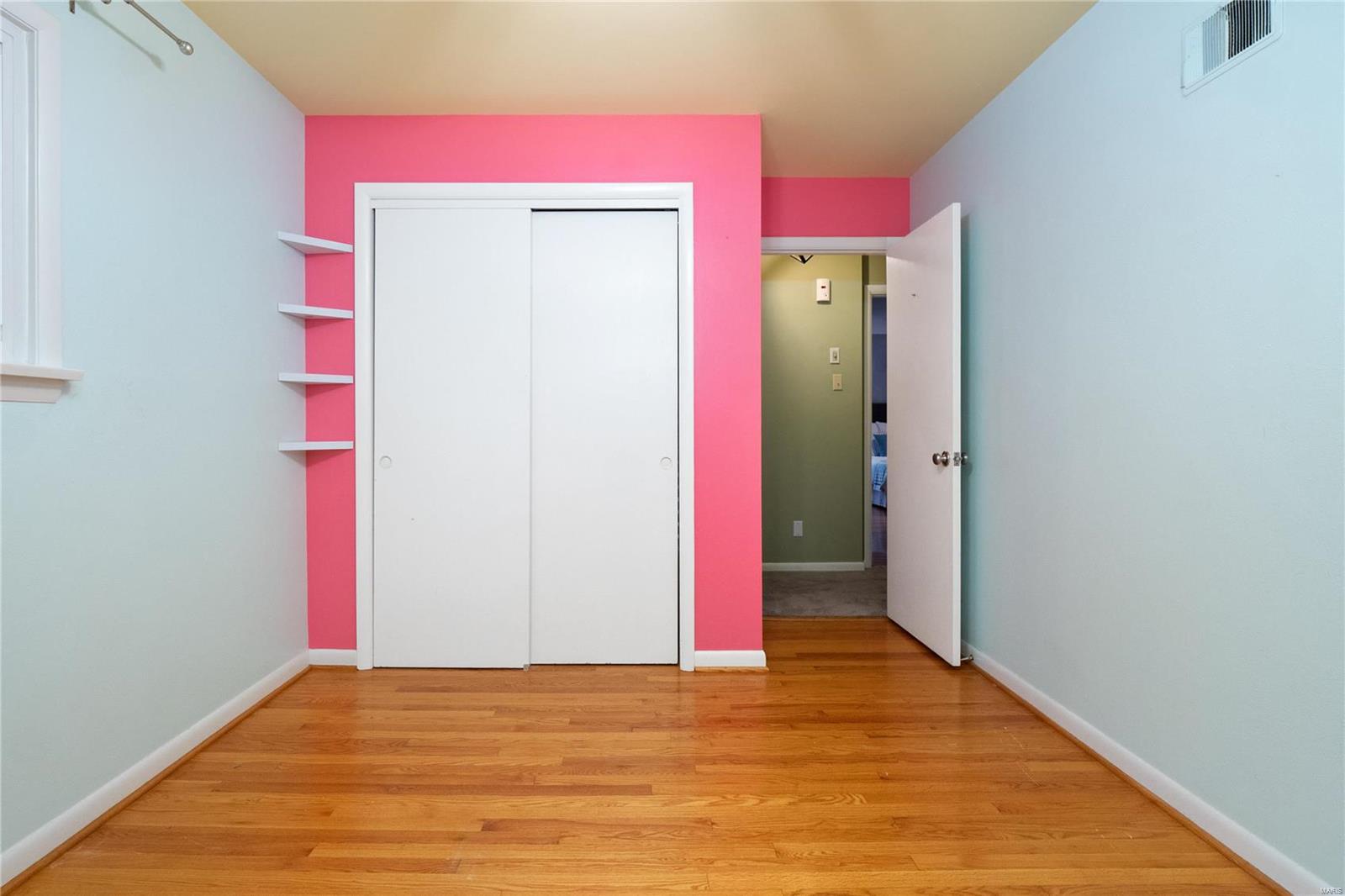 685 Edgar Road Webster Groves, MO 63119 - Photo 36 of 54 Gallery Image 36