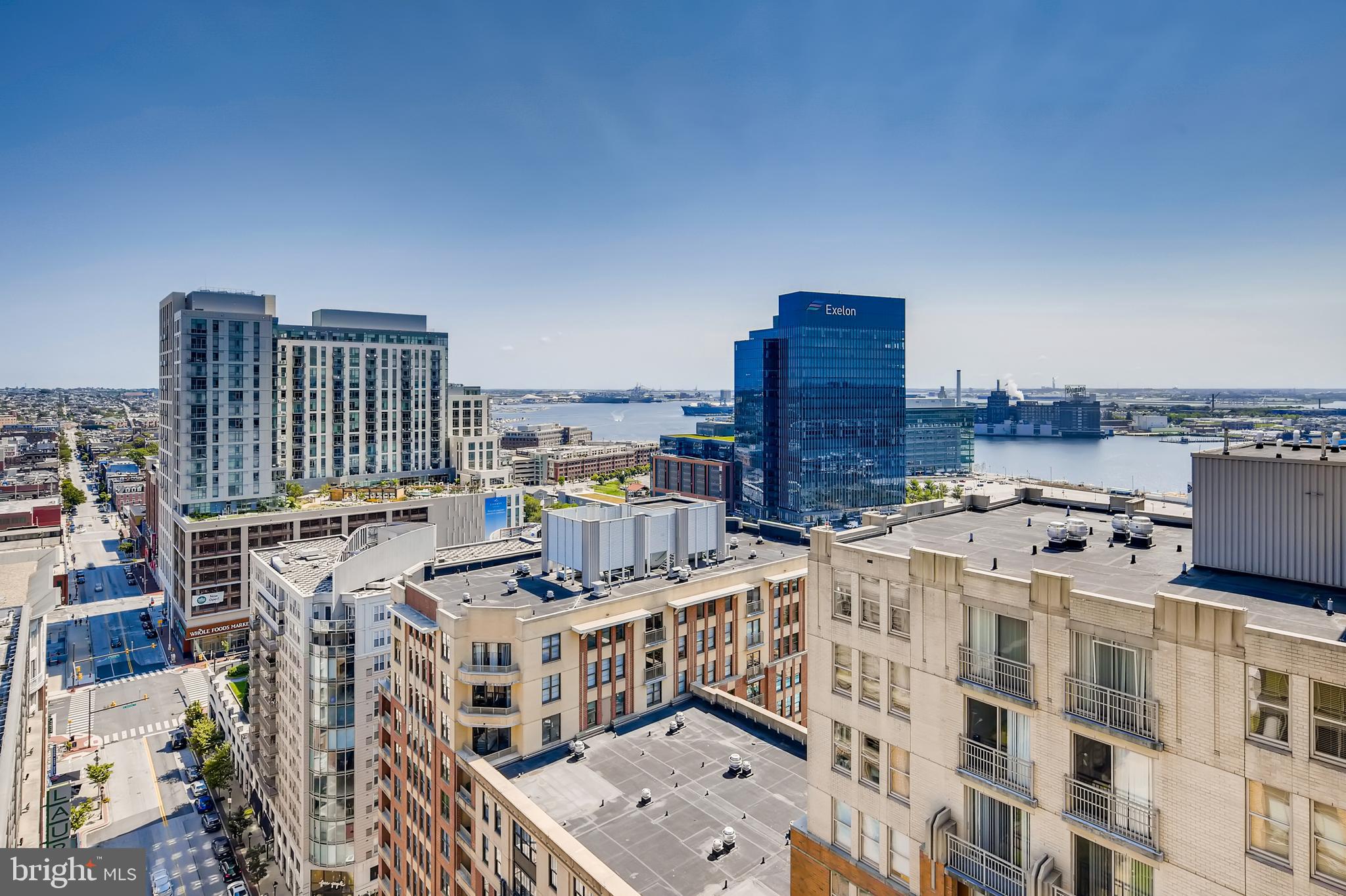 675 President Street, Unit 2105 Baltimore, MD 21202 - Photo 26 of 40 a view of a building with city view