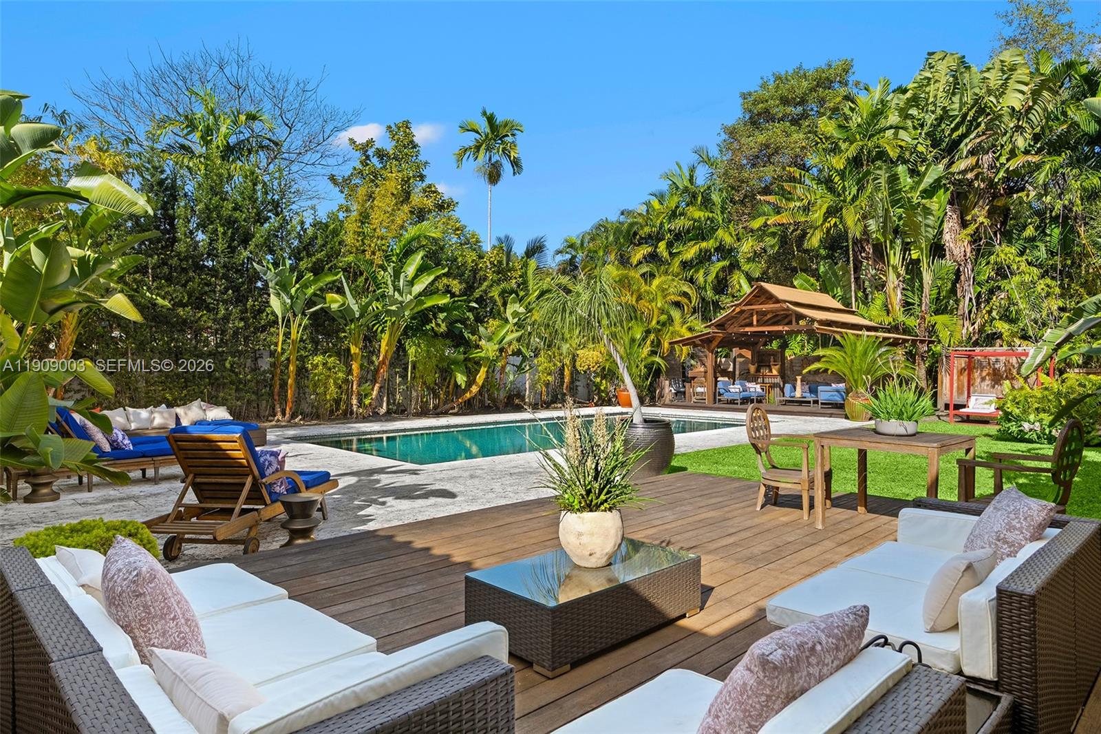 575 Hibiscus Lane Miami, FL 33137 - Photo 1 of 74