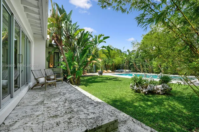 $11,700,000 | 575 Hibiscus Lane, Miami, FL 33137