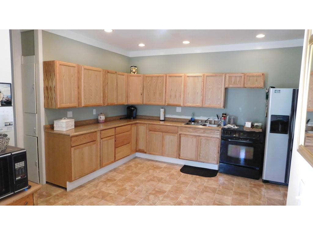 84 Merchant Street Barre, VT 05641 - Photo 2 of 18 Gallery Image 2