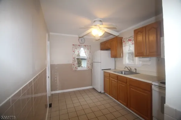 $2,650 | 46 Navajo Avenue, Lake Hiawatha, NJ 07034