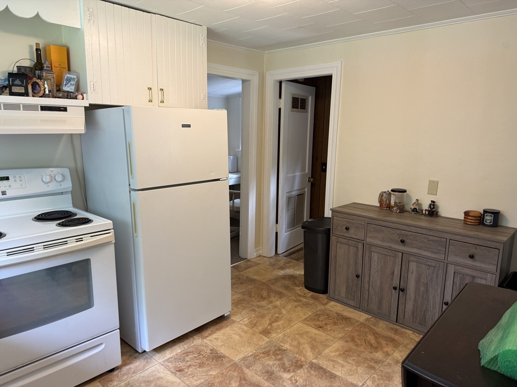 14 Kruger Road Hopkinton, MA 01748 - Photo 4 of 18 Gallery Image 4