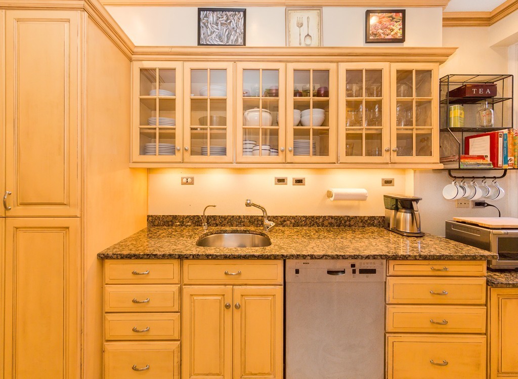 16 Garrison Road, Unit 6 Brookline, MA 02445 - Photo 17 of 26