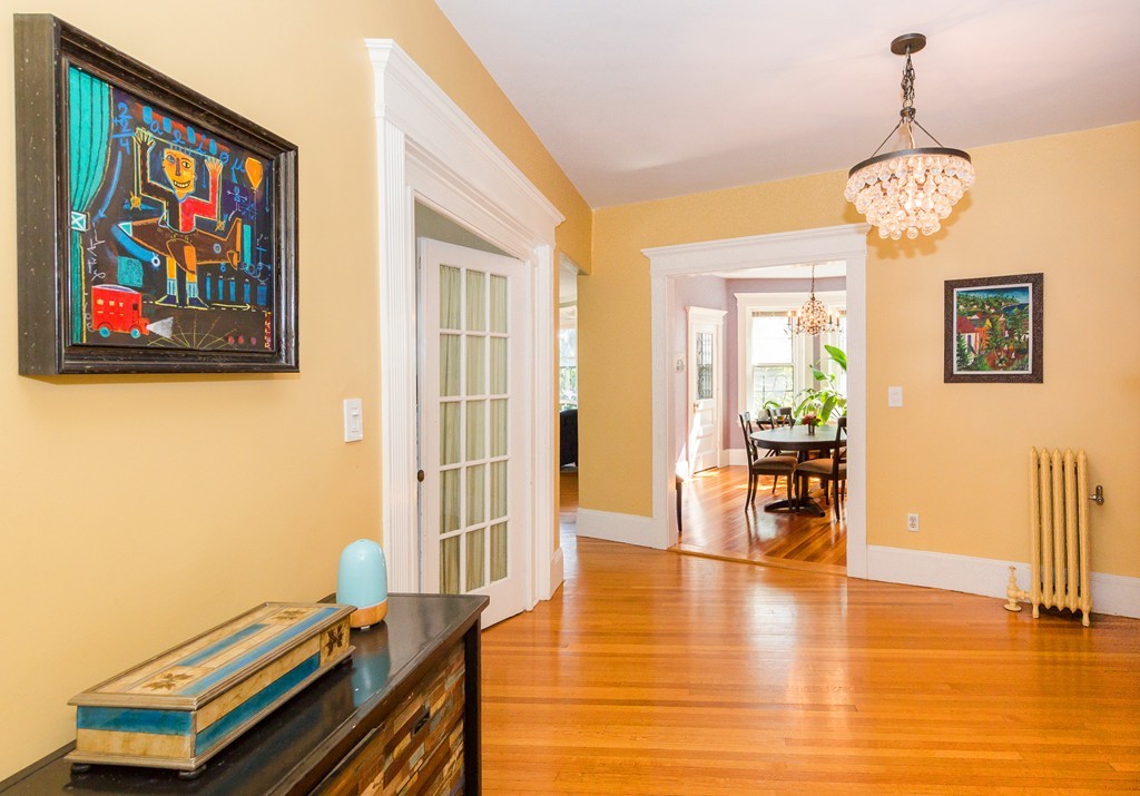 16 Garrison Road, Unit 6 Brookline, MA 02445 - Photo 3 of 26