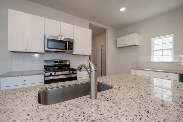 $448,000 | 554 Merrywood Drive, Charleston, SC 29414