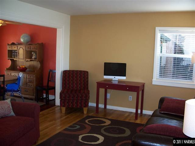 1960 Lassen Drive Reno, NV 89503 - Photo 4 of 13 a living room with furniture and a window
