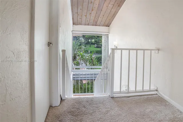 $314,900 | 8811 Gatehouse Road, Unit 8, Plantation, FL 33324