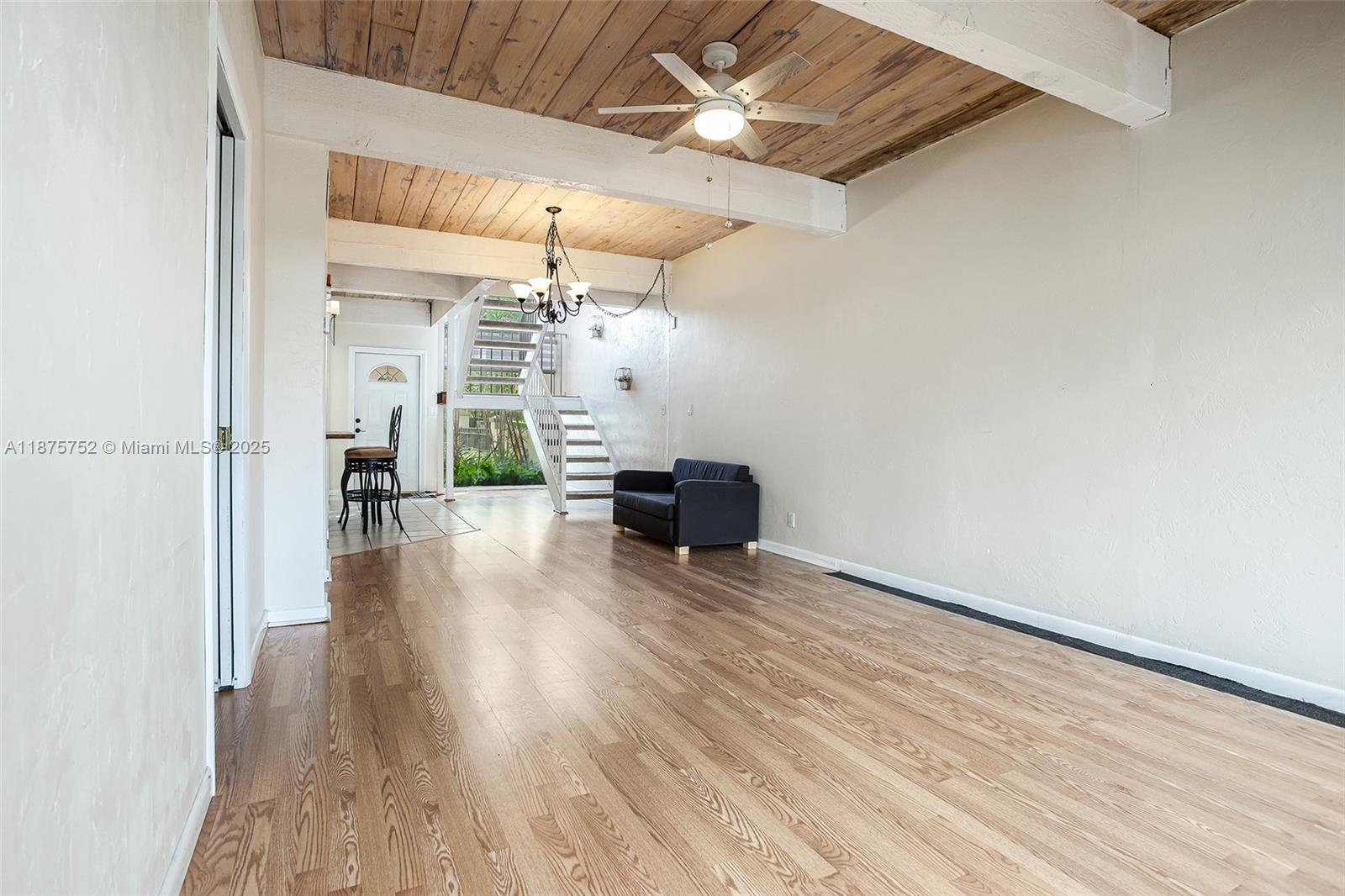 8811 Gatehouse Road, Unit 8 Plantation, FL 33324 - Photo 6 of 31