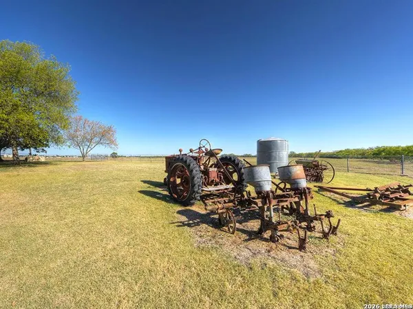 $798,000 | 1152 A County Road 227, Falls City, TX 78113