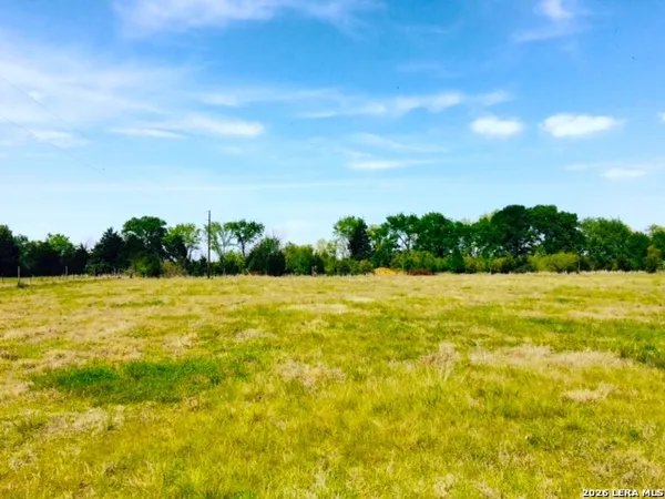 $798,000 | 1152 A County Road 227, Falls City, TX 78113