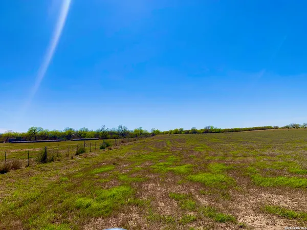 $798,000 | 1152 A County Road 227, Falls City, TX 78113