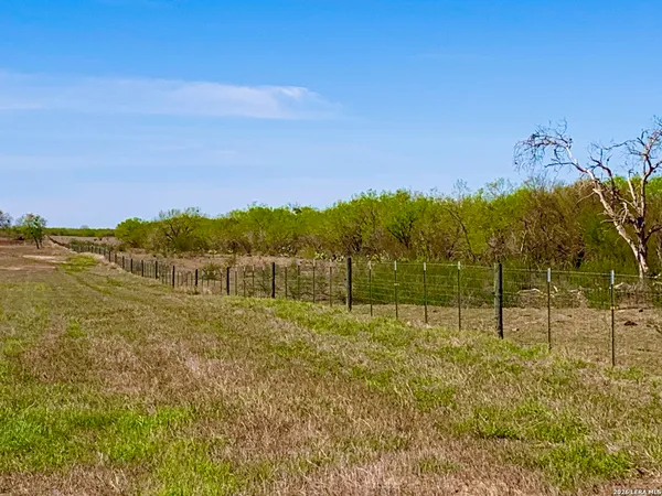 $798,000 | 1152 A County Road 227, Falls City, TX 78113