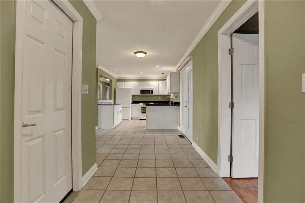 24940 Lamong Road Sheridan, IN 46069 - Photo 4 of 29 Gallery Image 4