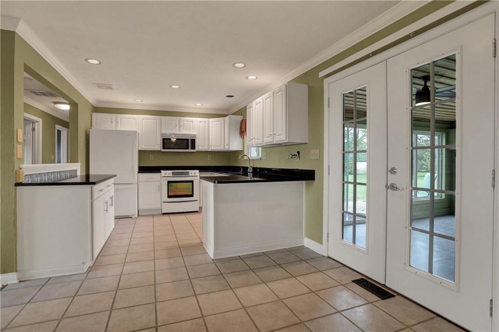 24940 Lamong Road Sheridan, IN 46069 - Photo 5 of 29 Gallery Image 5