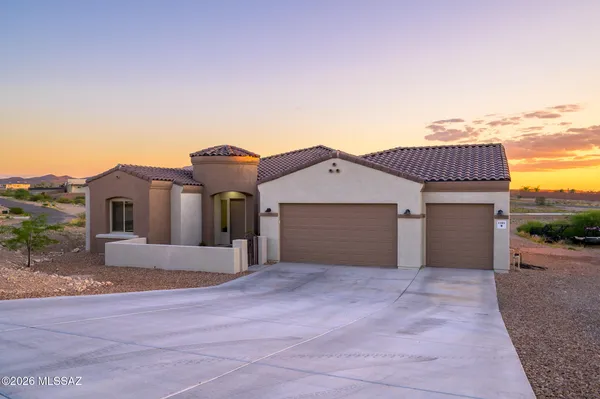 $625,000 | 1385 North Blazing Saddle Road, Vail, AZ 85641