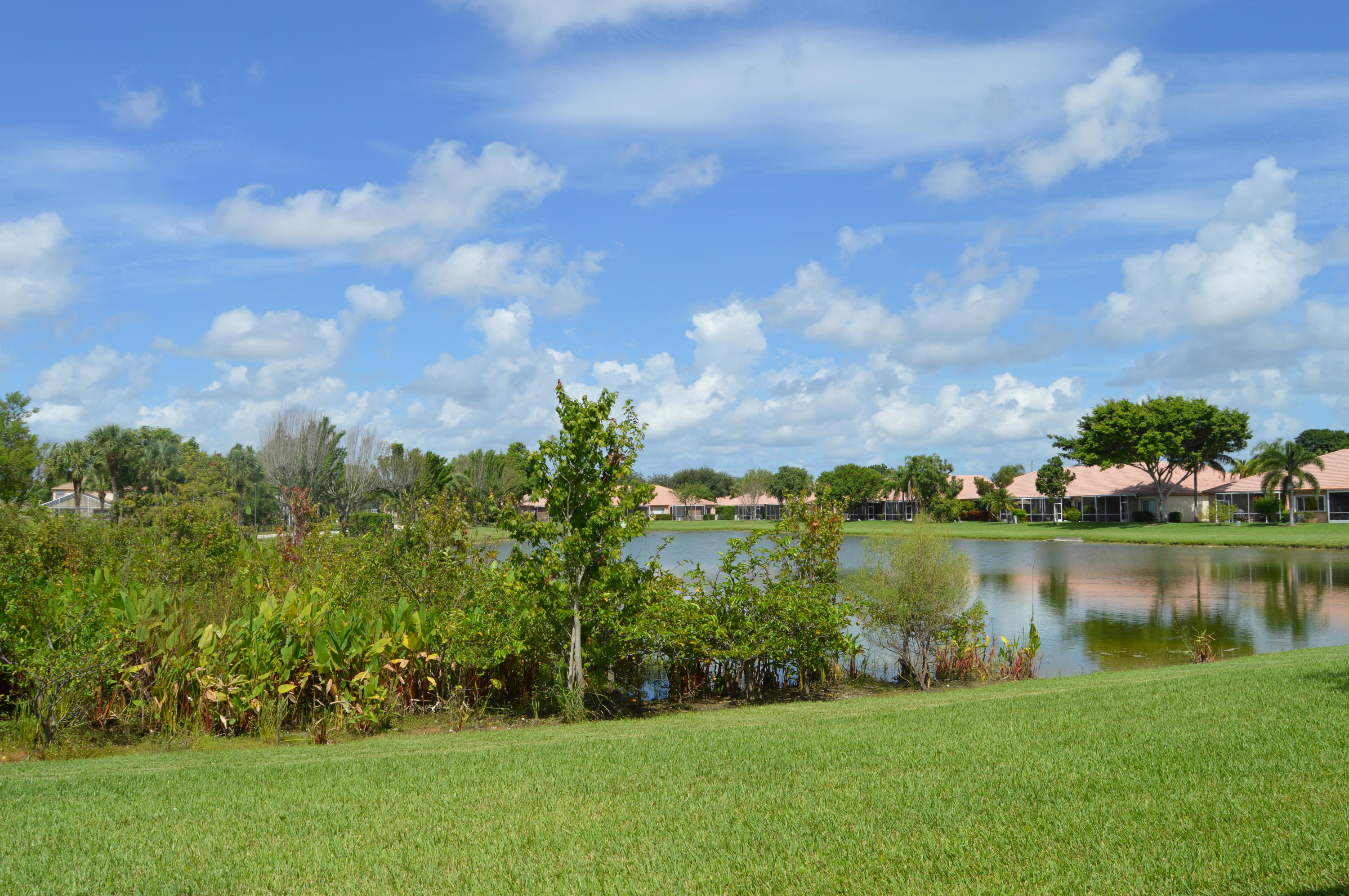 21111 Vía Solano Boca Raton, FL 33433 - Photo 12 of 38 Soothing Lake Views