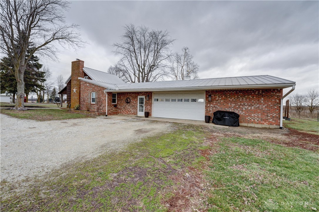 2861 Cox Road Greenville, OH 45331 - Photo 4 of 45 Gallery Image 4