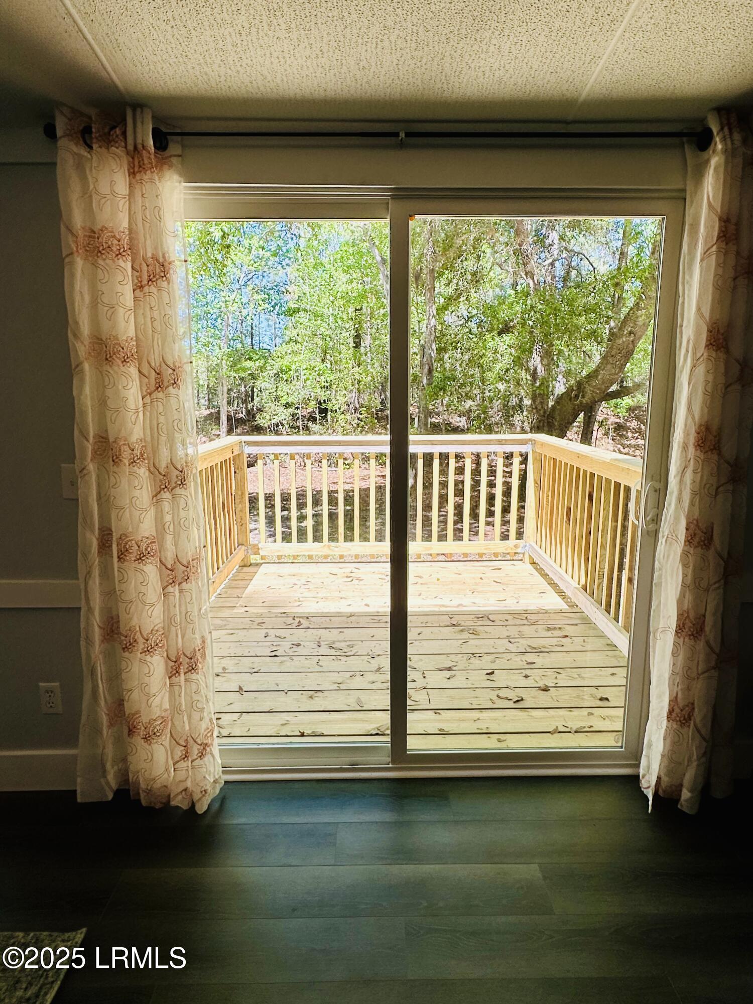 1688 Deloss Point Road Ridgeland, SC 29936 - Photo 6 of 38 IMG_1603