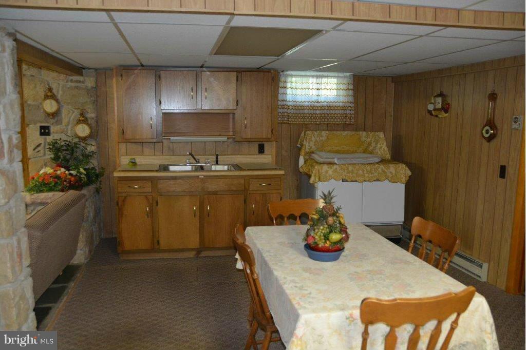 11700 Slabtown Road Northwest Mount Savage, MD 21545 - Photo 17 of 21 Family Room