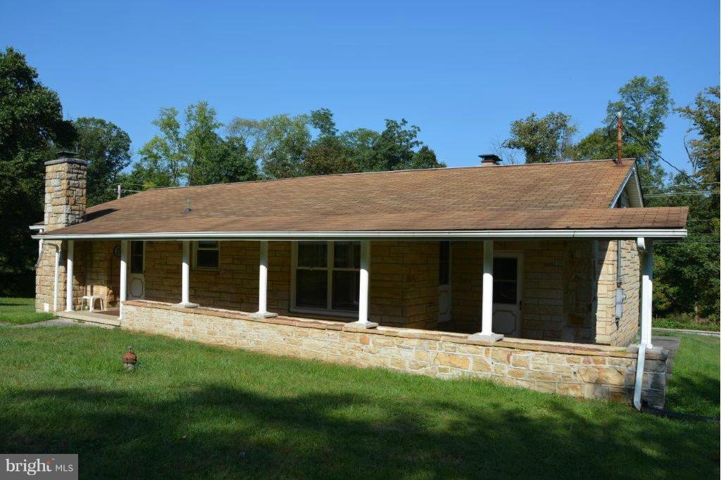 11700 Slabtown Road Northwest Mount Savage, MD 21545 - Photo 4 of 21 Exterior (Rear)