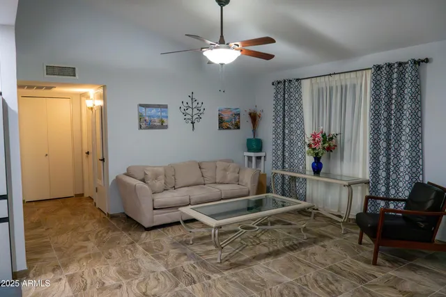 $425,000 | 20838 North 5th Drive, Phoenix, AZ 85027