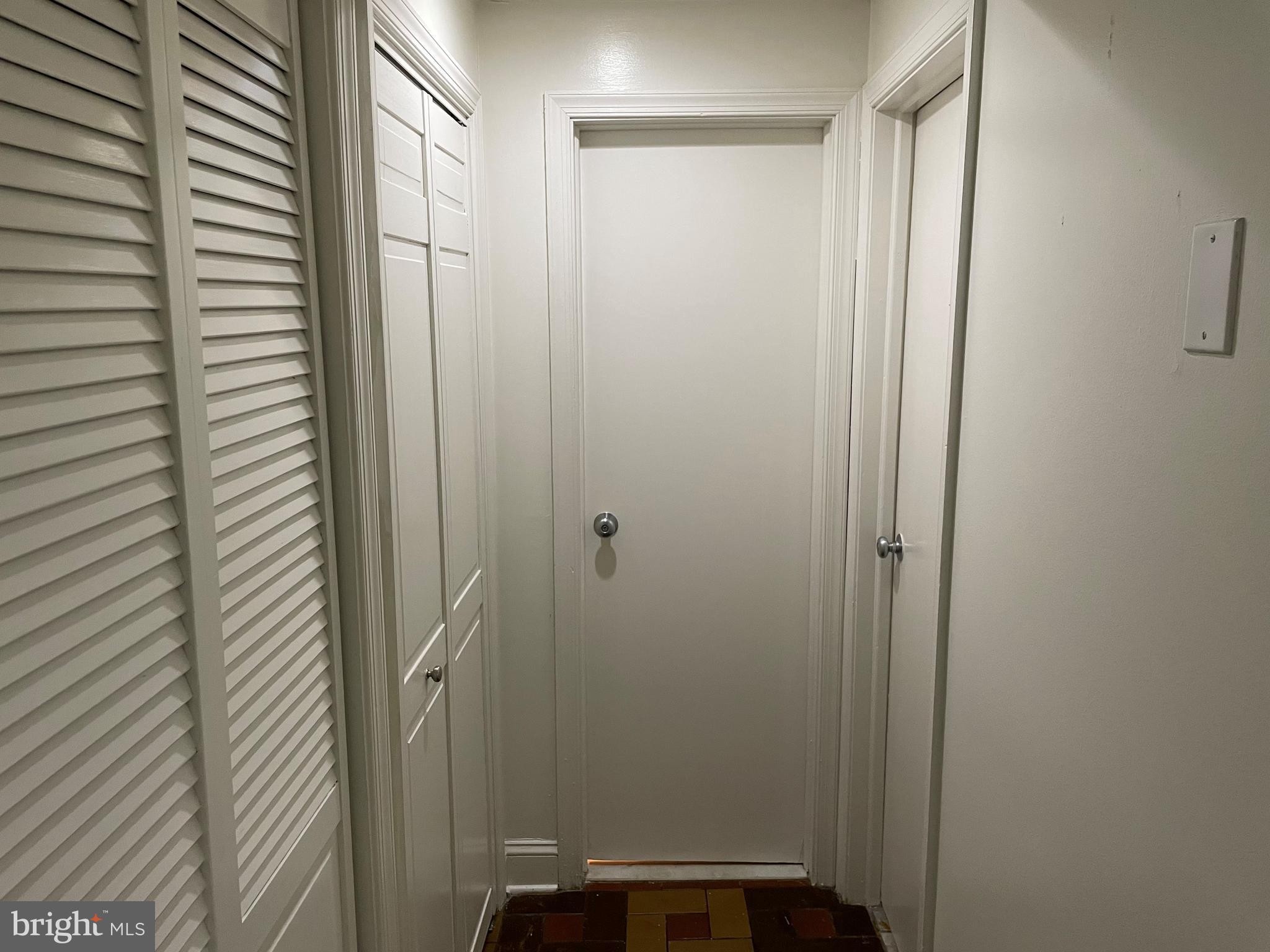 802 E Street Northeast, Unit 2 Washington, DC 20002 - Photo 8 of 19 Hallway