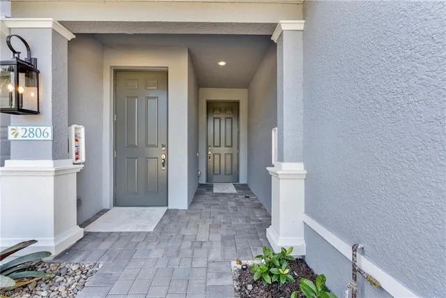 $2,750 | 2640 Seychelles Circle, Unit 2802, Naples, FL 34112