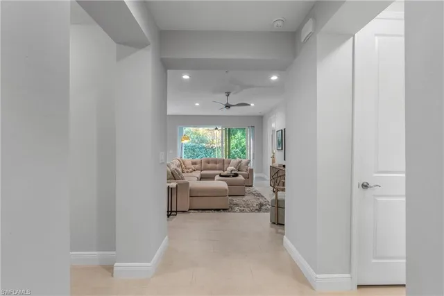 $2,750 | 2640 Seychelles Circle, Unit 2802, Naples, FL 34112